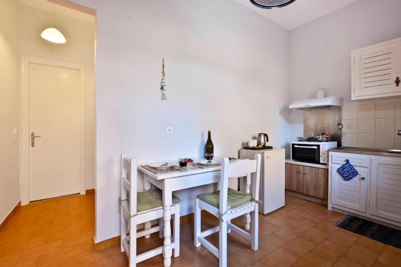 Kerkyra Apartments Roda  Esterno foto