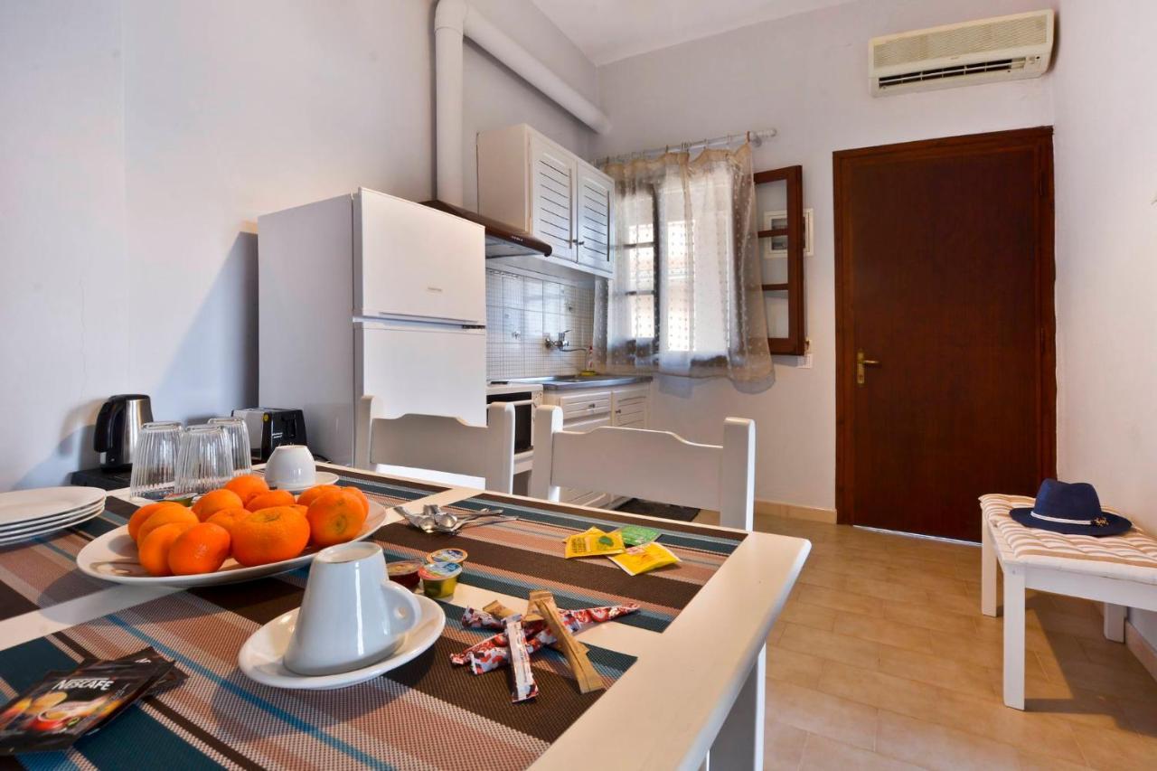 Kerkyra Apartments Roda  Esterno foto